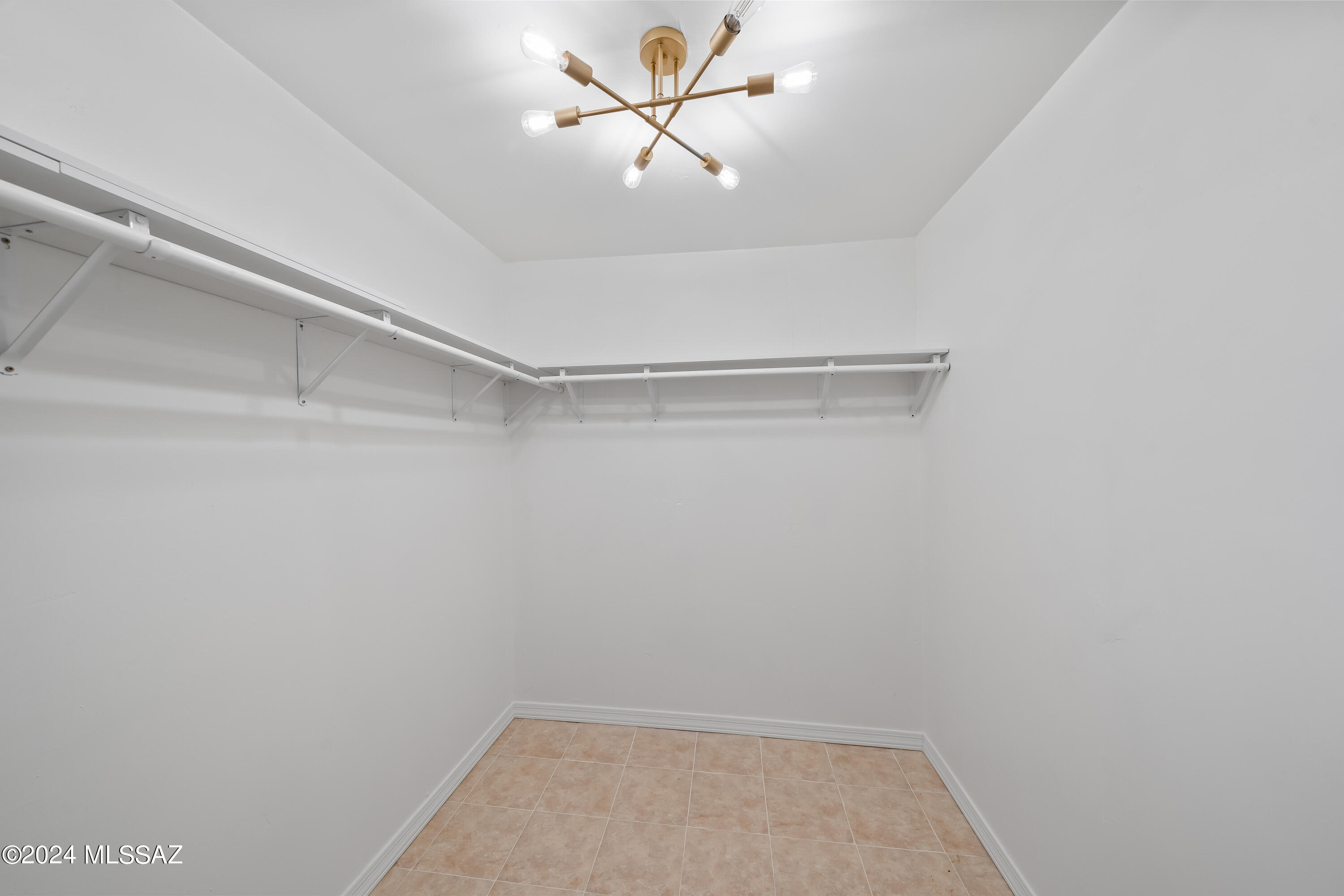 5381 East River Road Tucson, AZ 85718 - Photo 16 of 49 Gallery Image 16