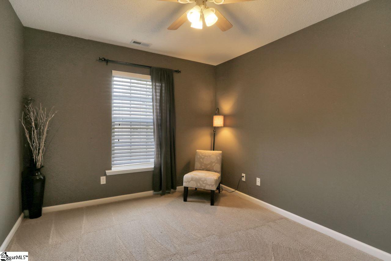 302 Rivereen Way Simpsonville, SC 29680 - Photo 12 of 19 Gallery Image 12
