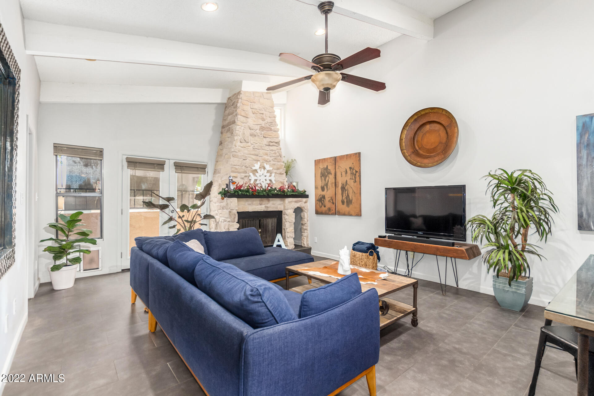 1217 North Miller Road, Unit 12 Scottsdale, AZ 85257 - Photo 2 of 25 Great Room I