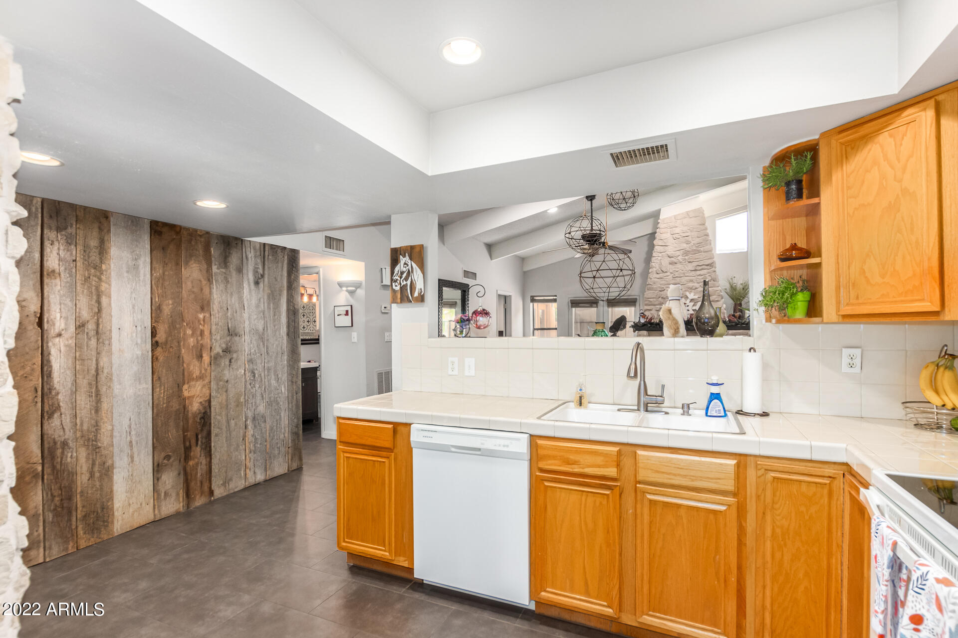 1217 North Miller Road, Unit 12 Scottsdale, AZ 85257 - Photo 9 of 25 Kitchen II