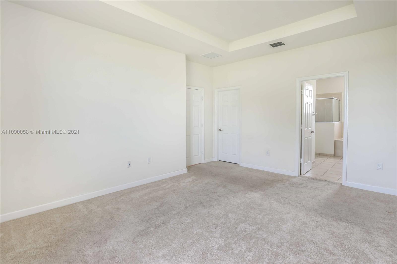 761 Southeast 37th Place Homestead, FL 33033 - Photo 12 of 30
