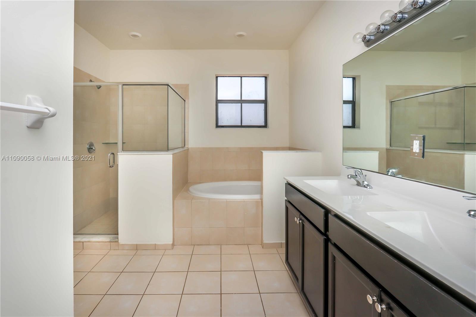 761 Southeast 37th Place Homestead, FL 33033 - Photo 14 of 30