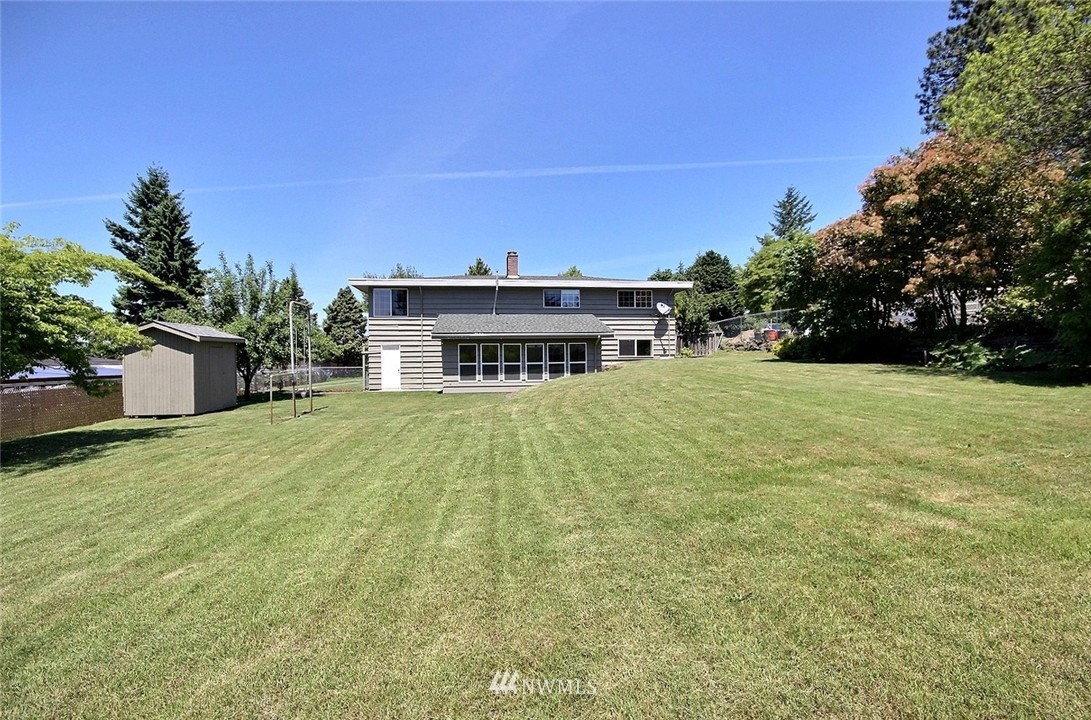 11217 Southeast 181st Street Renton, WA 98055 - Photo 17 of 21