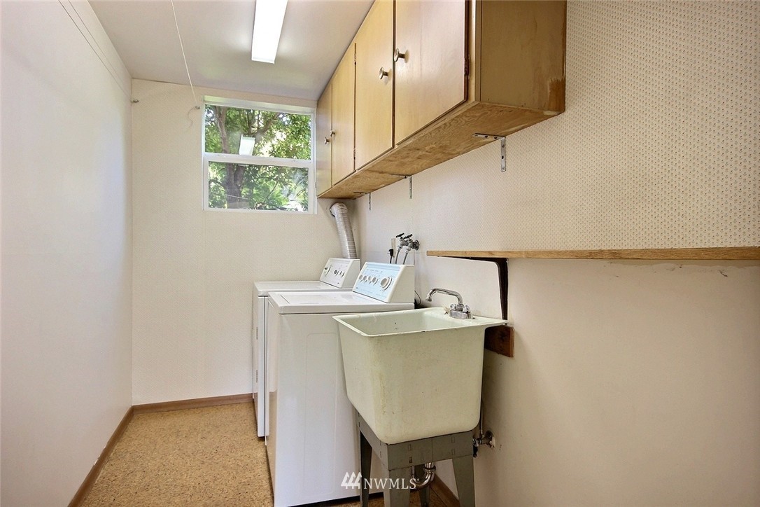 11217 Southeast 181st Street Renton, WA 98055 - Photo 19 of 21