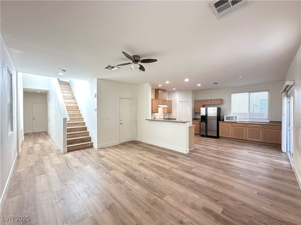 8476 Trudeau Avenue Las Vegas, NV 89143 - Photo 2 of 16