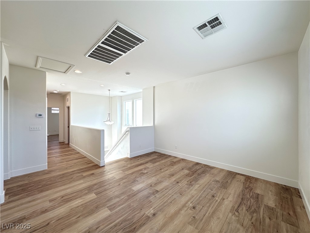 8476 Trudeau Avenue Las Vegas, NV 89143 - Photo 6 of 16