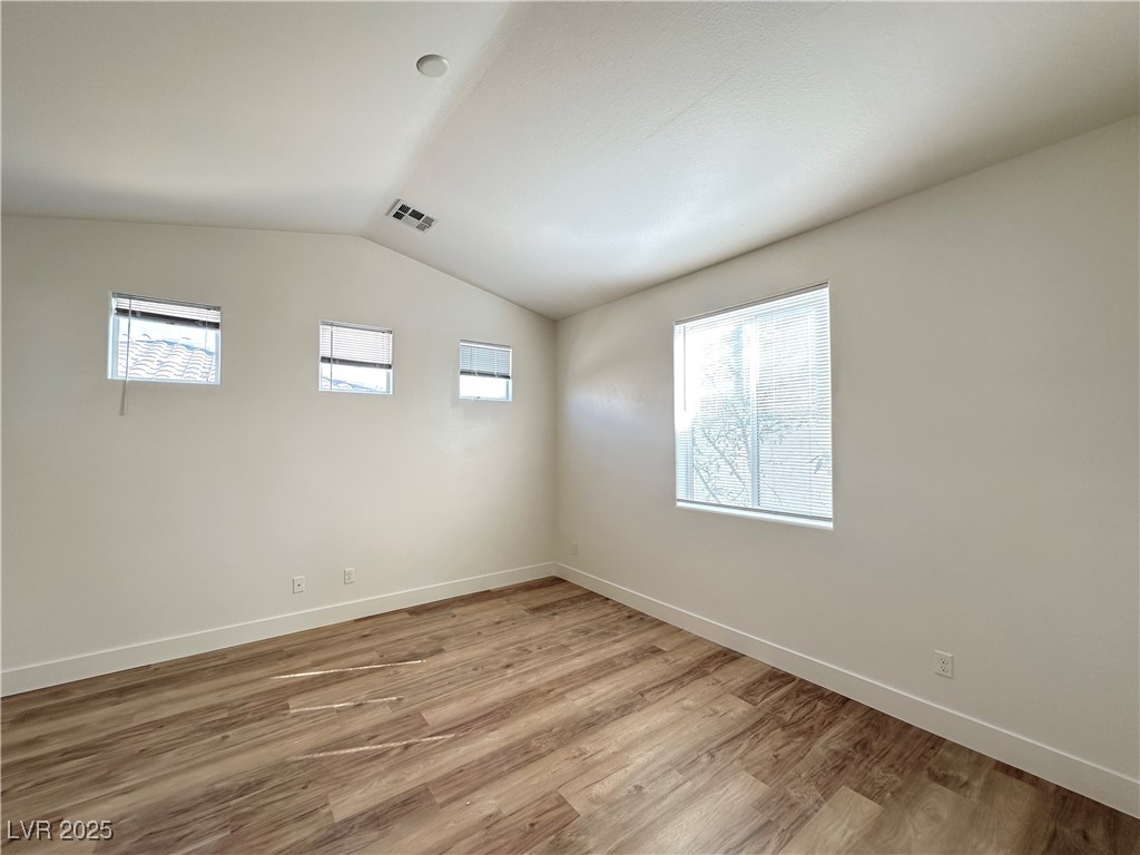 8476 Trudeau Avenue Las Vegas, NV 89143 - Photo 7 of 16