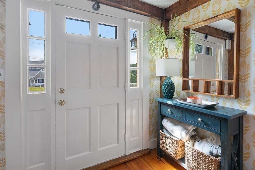 35 Nixon Road Framingham, MA 01701 - Photo 6 of 26
