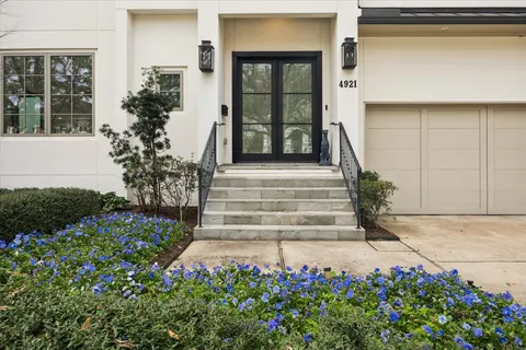 $2,899,000 | 4921 Holly Street, Bellaire, TX 77401