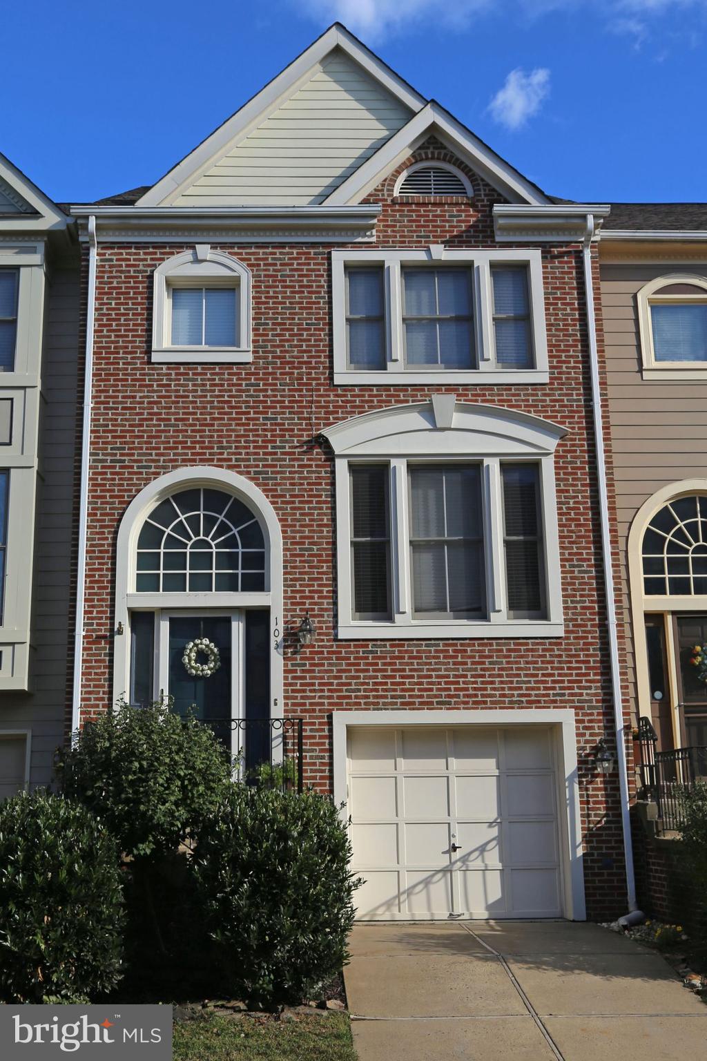 103 Meherrin Terrace Southwest Leesburg, VA 20175 - Photo 1 of 22 Exterior (Front)