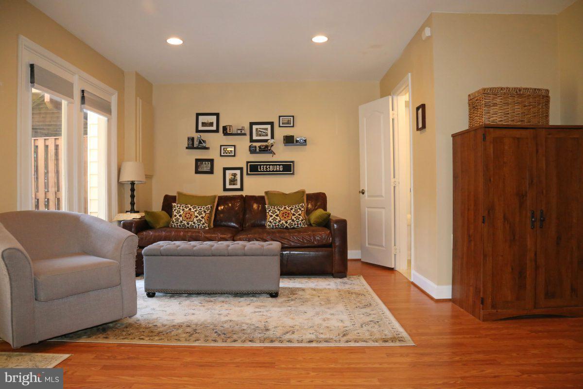 103 Meherrin Terrace Southwest Leesburg, VA 20175 - Photo 12 of 22 Interior (General)