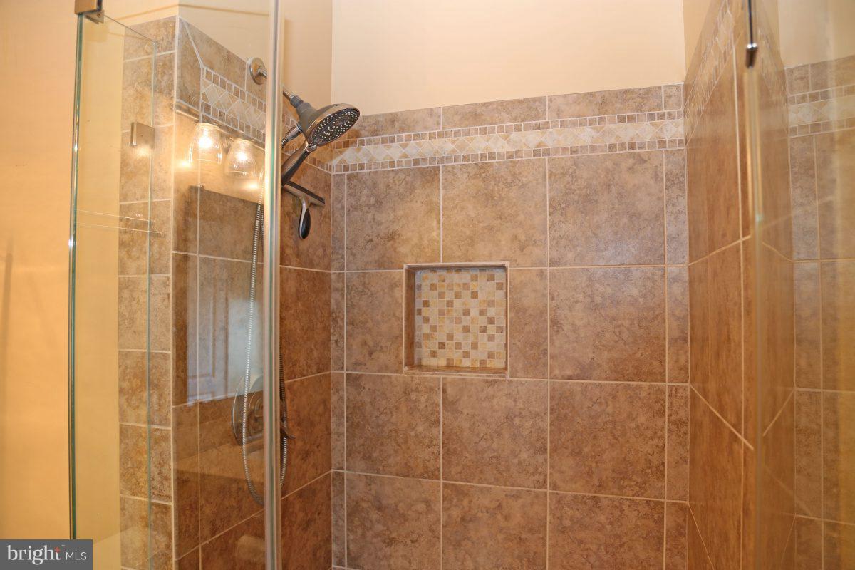 103 Meherrin Terrace Southwest Leesburg, VA 20175 - Photo 18 of 22 Interior (General)
