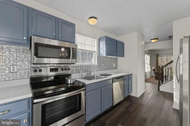 $360,000 | 4043 Silver Park Terrace, Suitland, MD 20746