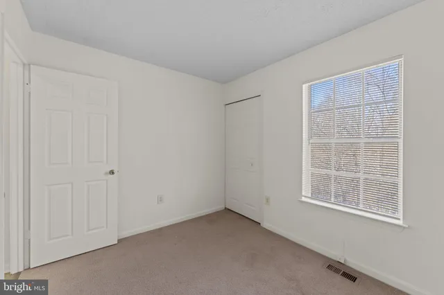 $360,000 | 4043 Silver Park Terrace, Suitland, MD 20746