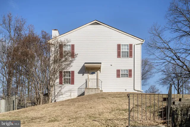 $360,000 | 4043 Silver Park Terrace, Suitland, MD 20746