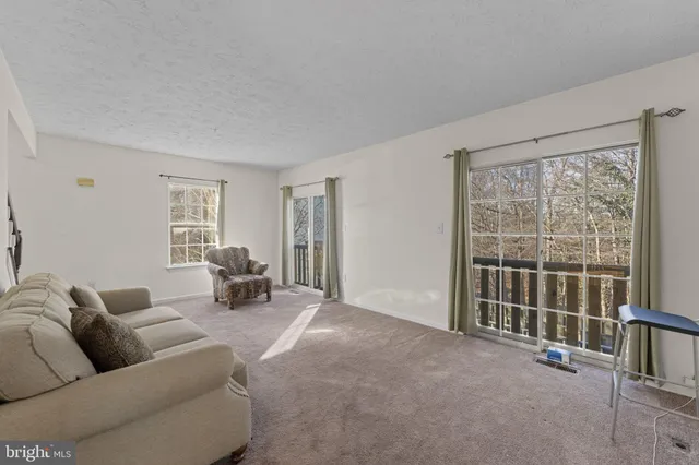 $360,000 | 4043 Silver Park Terrace, Suitland, MD 20746