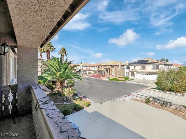 $3,900 | 595 Campus Oaks Court, Las Vegas, NV 89183