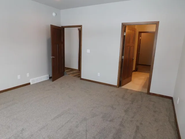 $599,900 | 4203 Pine Parkway South, Fargo, ND 58104