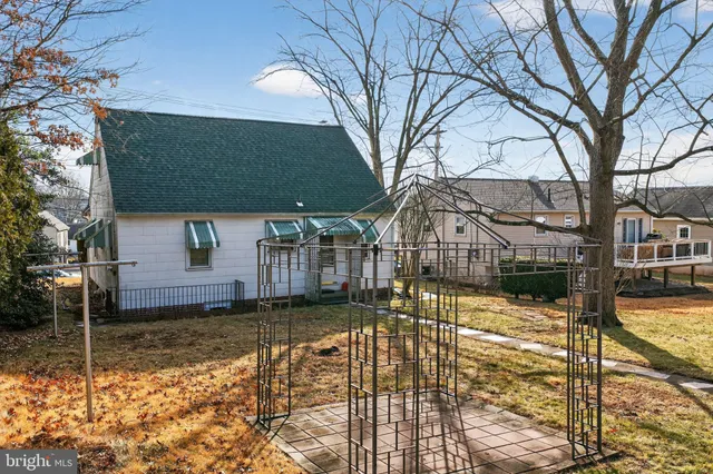 $269,900 | 821 North Hanover Street, Pottstown, PA 19464