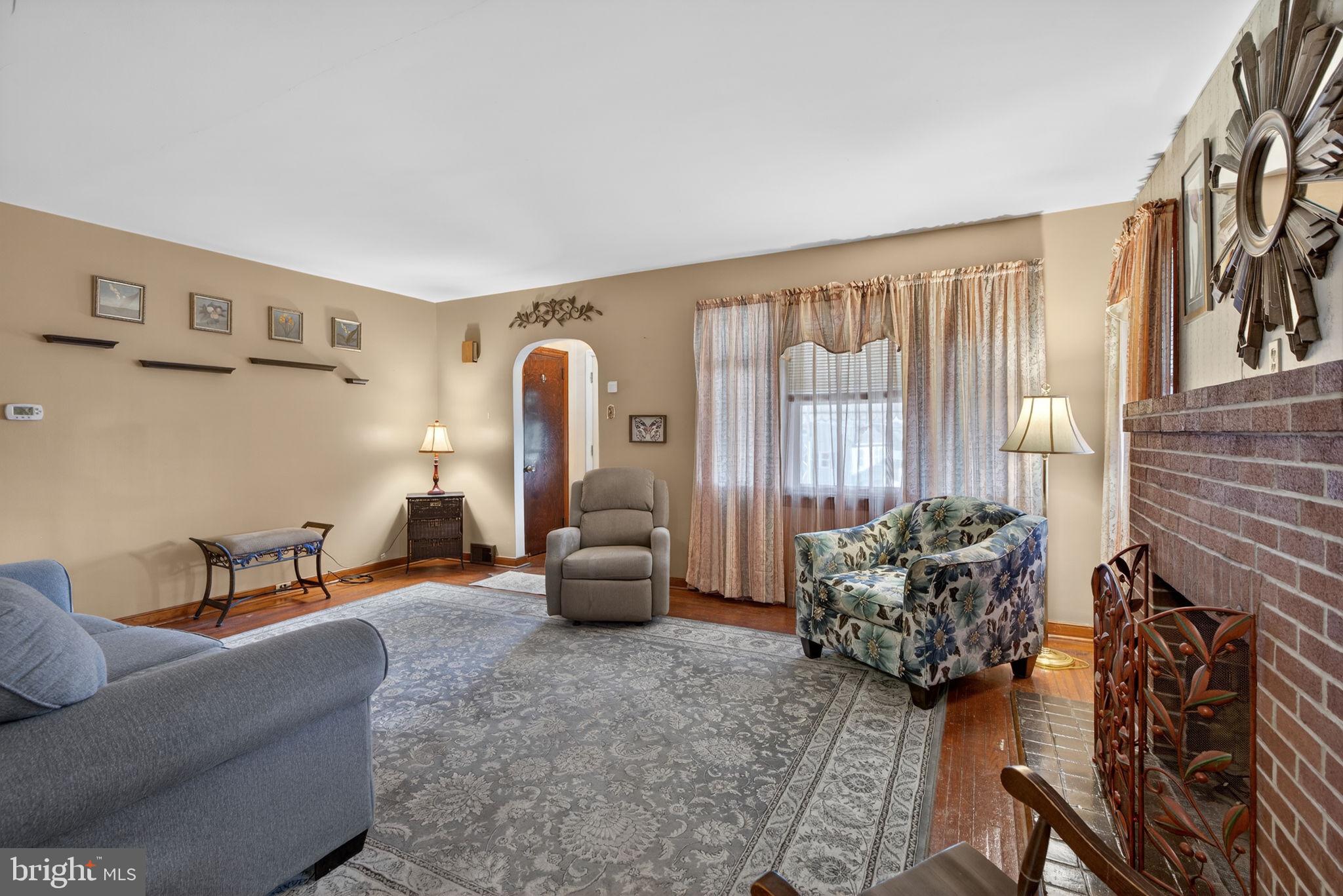 821 North Hanover Street Pottstown, PA 19464 - Photo 10 of 34