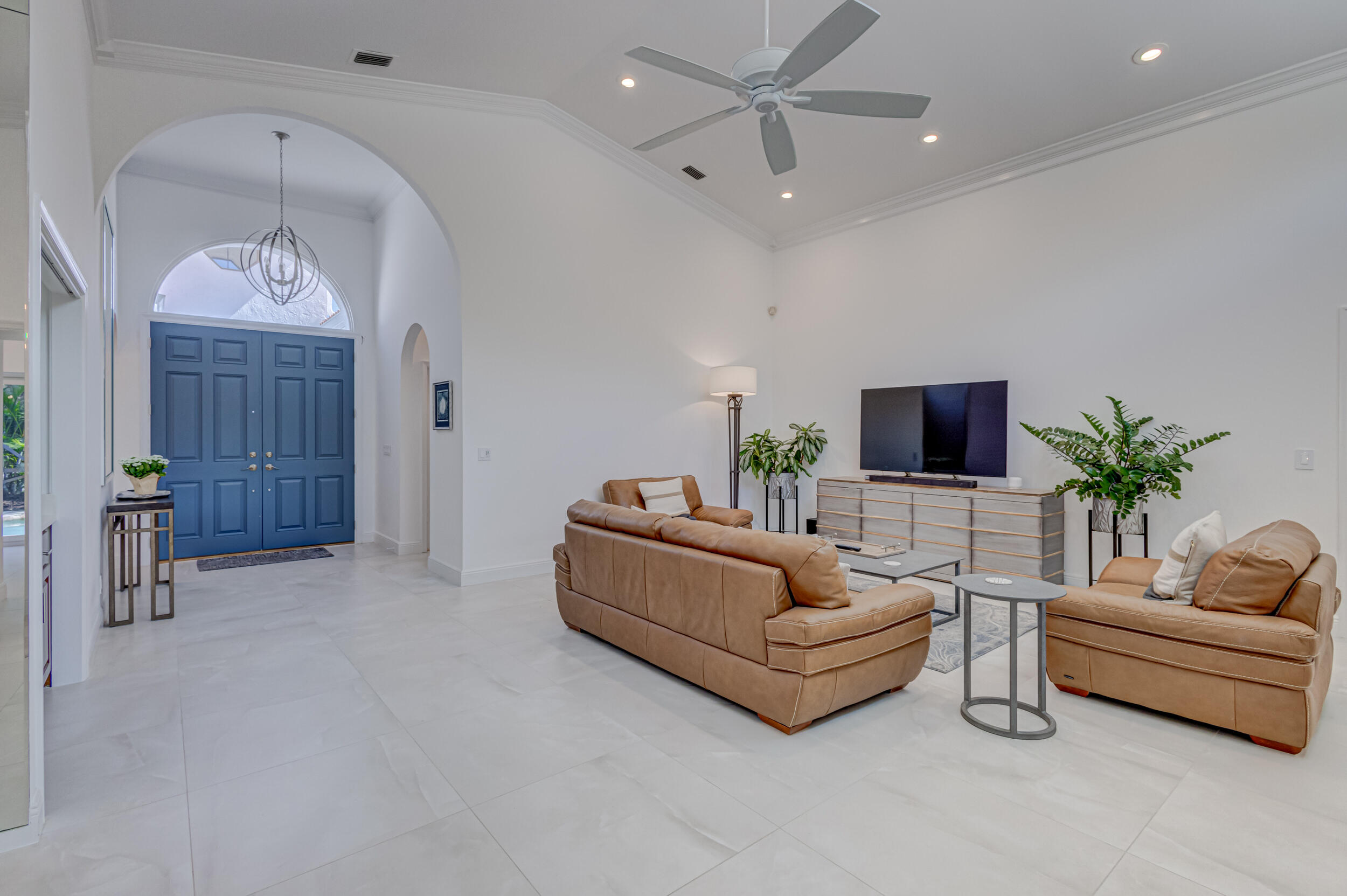 3470 Lantern Bay Drive Jupiter, FL 33477 - Photo 4 of 30 18_5d1a7237