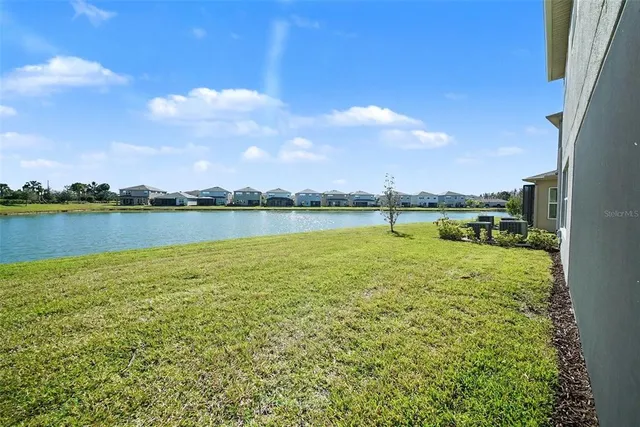 $699,990 | 3254 Woodland Brk Way, Wesley Chapel, FL 33543