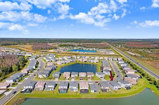 $699,990 | 3254 Woodland Brk Way, Wesley Chapel, FL 33543