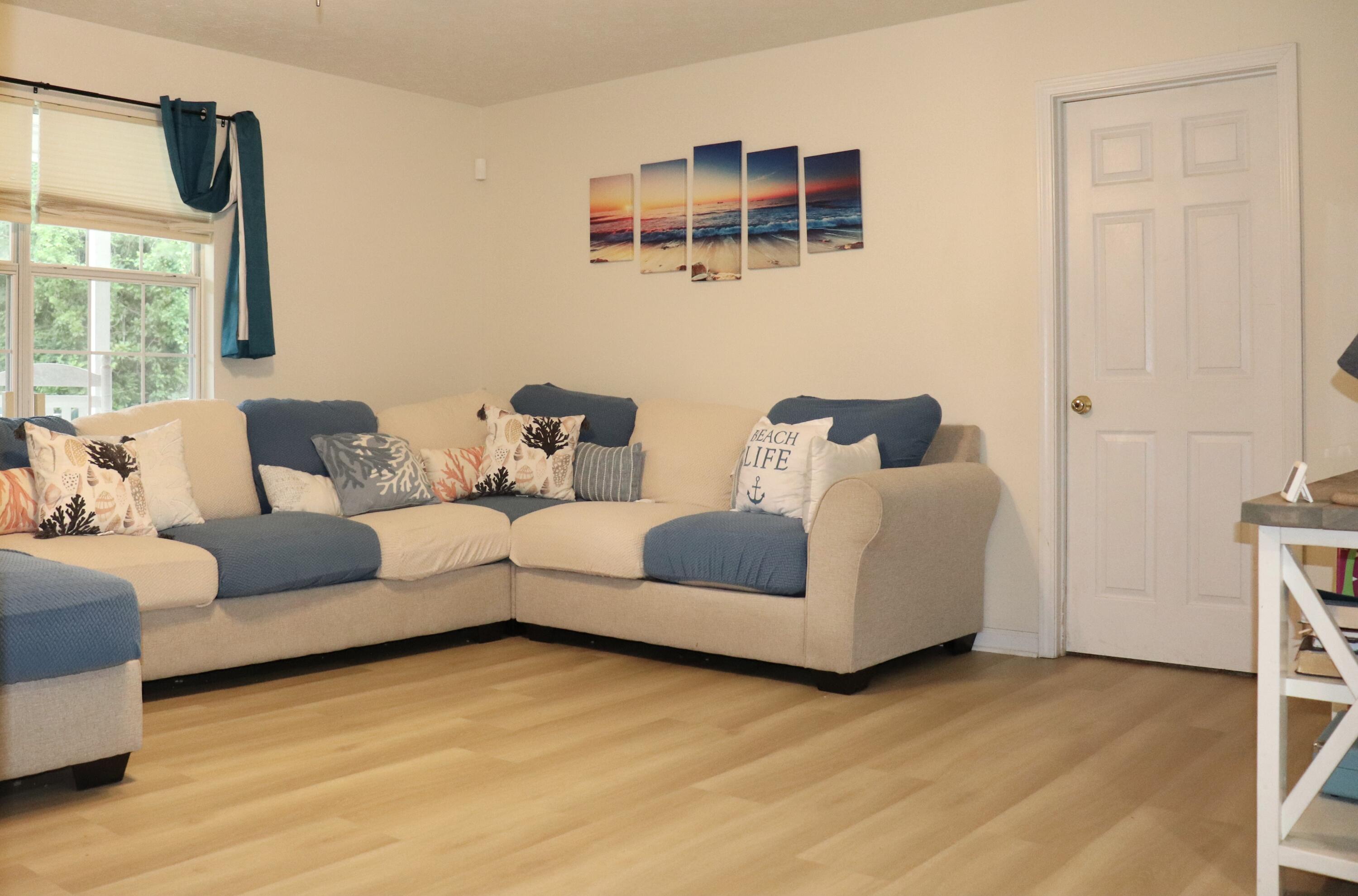 703 State Line Road Rossville, GA 30741 - Photo 13 of 49 Living Room-Master door