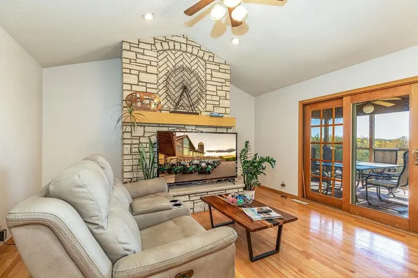 $424,500 | 405 West Wachter Road, Galena, IL 61036