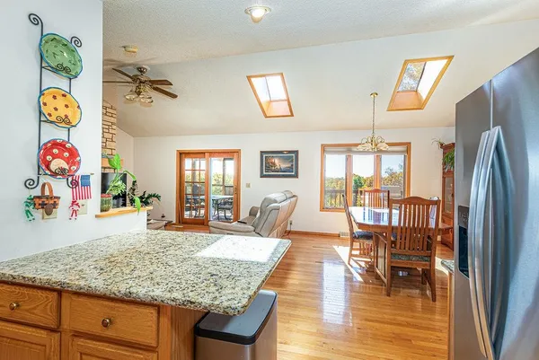 $424,500 | 405 West Wachter Road, Galena, IL 61036