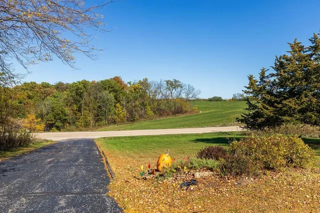 $424,500 | 405 West Wachter Road, Galena, IL 61036