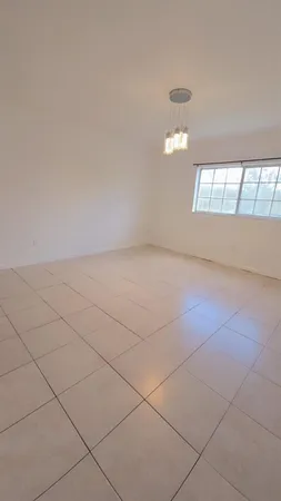 $2,200 | 3640 North 56th Avenue, Unit 412, Hollywood, FL 33021