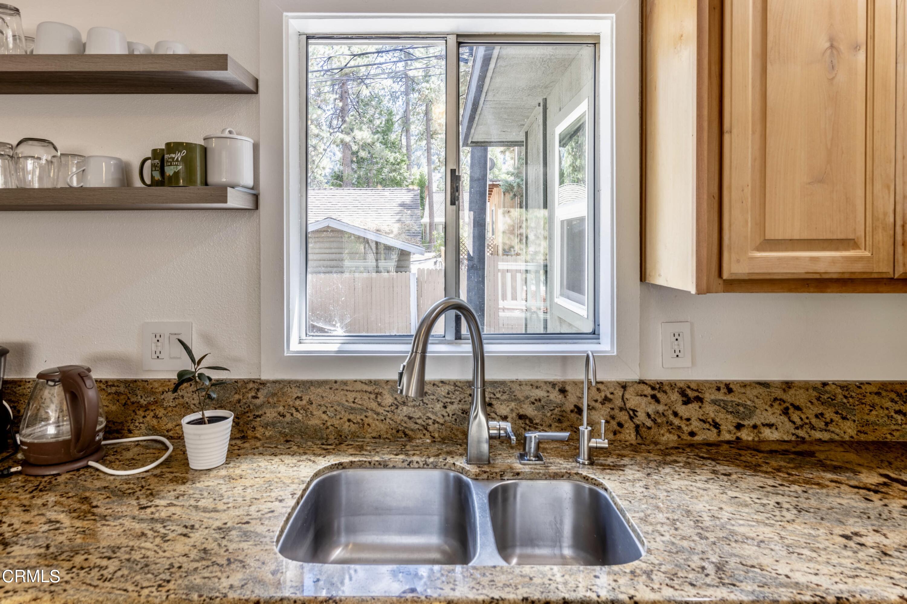 1649 Linnet Road Wrightwood, CA 92397 - Photo 7 of 22 1649 Linnet-9 (065A4734-HDR)