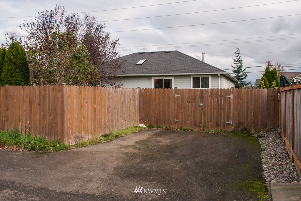 8785 Vinup Road Lynden, WA 98264 - Photo 22 of 24 Gallery Image 22