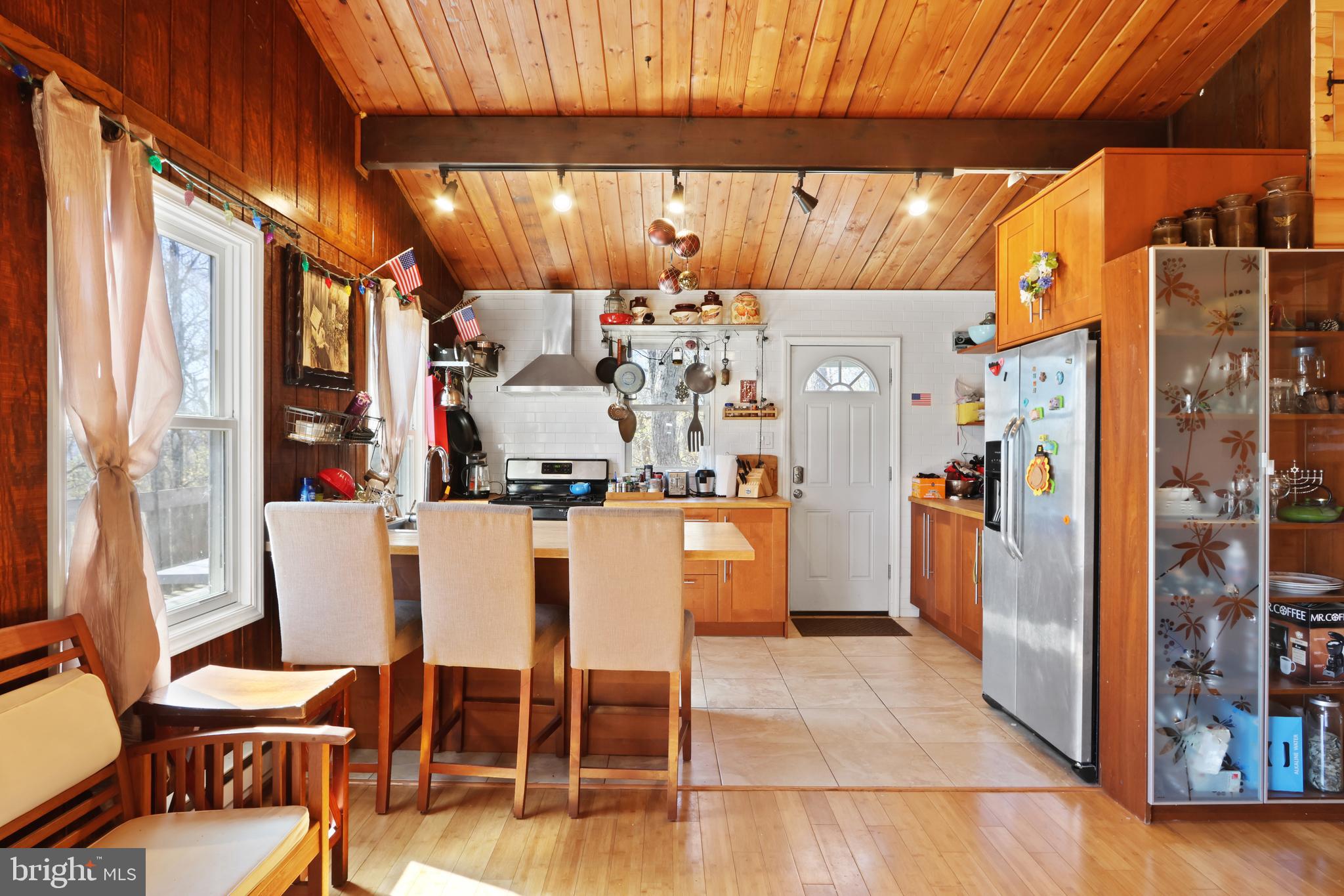 214 Mockingbird Trail Bushkill, PA 18324 - Photo 11 of 42