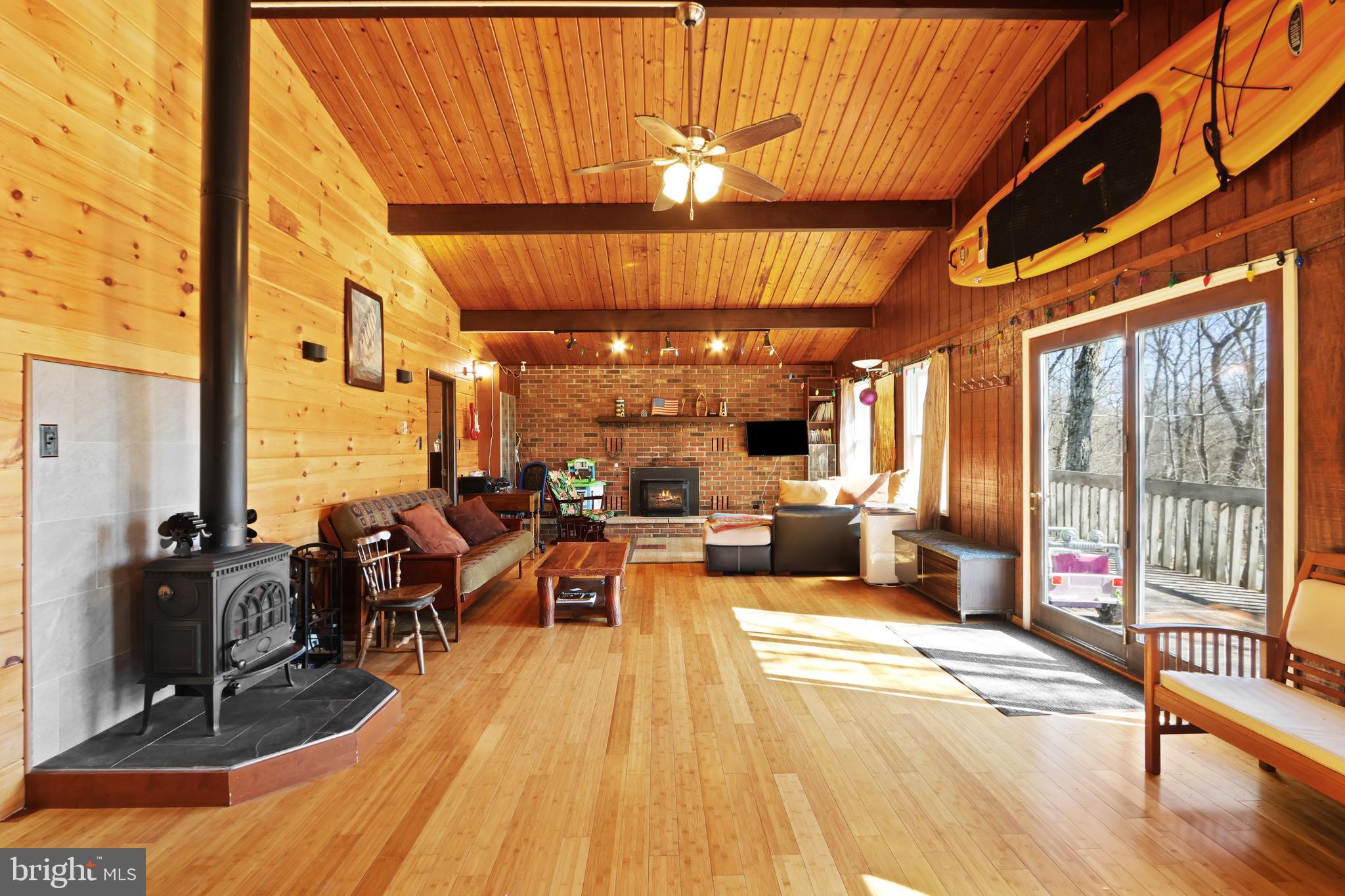 214 Mockingbird Trail Bushkill, PA 18324 - Photo 6 of 42