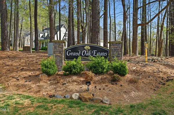 $690,000 | 216 Grand Oak Drive, Hillsborough, NC 27278