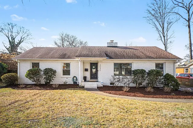 $500,000 | 4532 Carriage Dr Circle, Charlotte, NC 28205