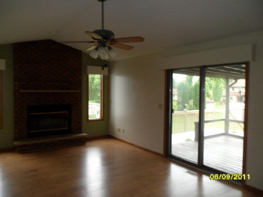 1629 South Trainer Road Rockford, IL 61108 - Photo 3 of 11 Gallery Image 3
