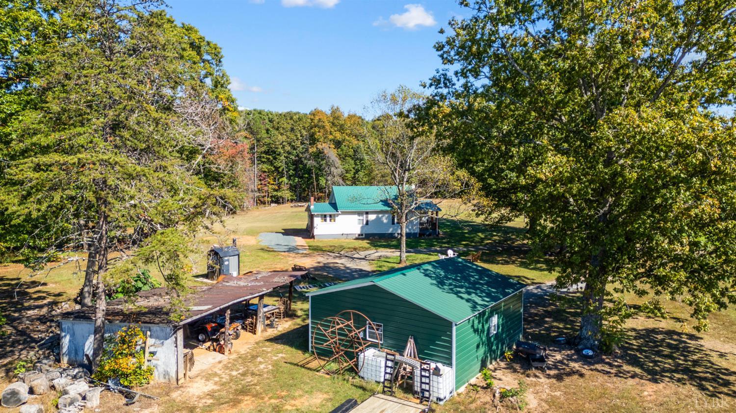 342 Toll Gate Road Concord, VA 24538 - Photo 37 of 48 a view of a house with roof deck and sitting area