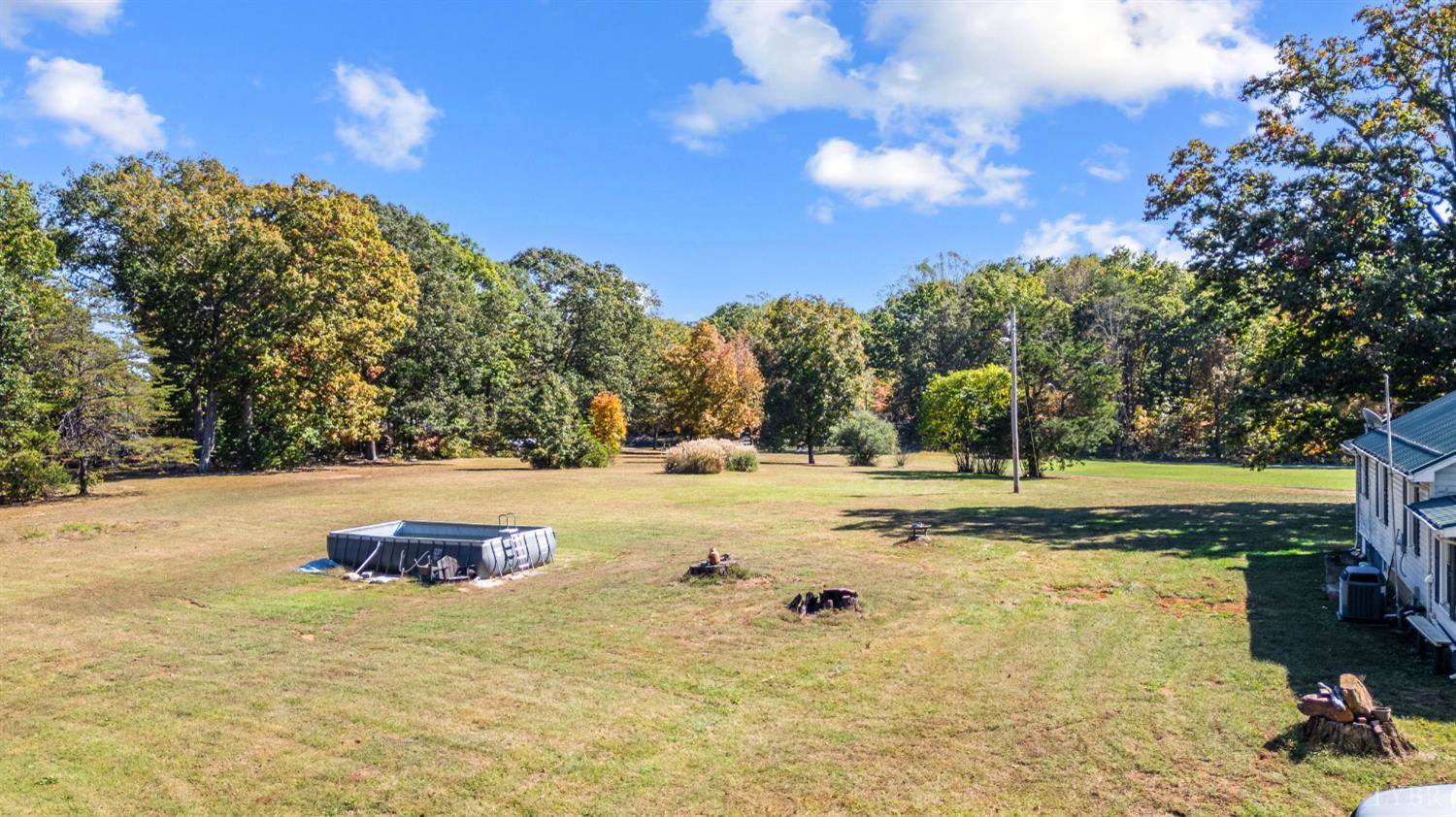 342 Toll Gate Road Concord, VA 24538 - Photo 38 of 48 a view of a yard with trees