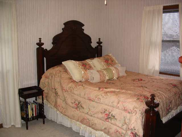 15 Rafaillo Drive Colonie, NY 12110 - Photo 6 of 10 Photo 6