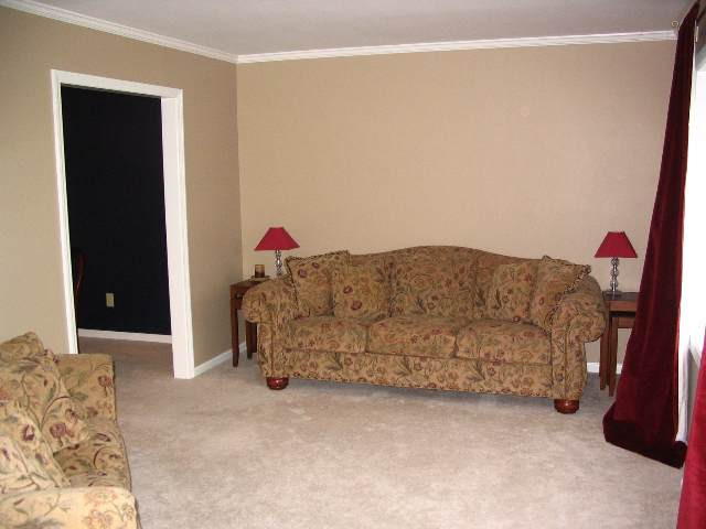 15 Rafaillo Drive Colonie, NY 12110 - Photo 8 of 10 Photo 8