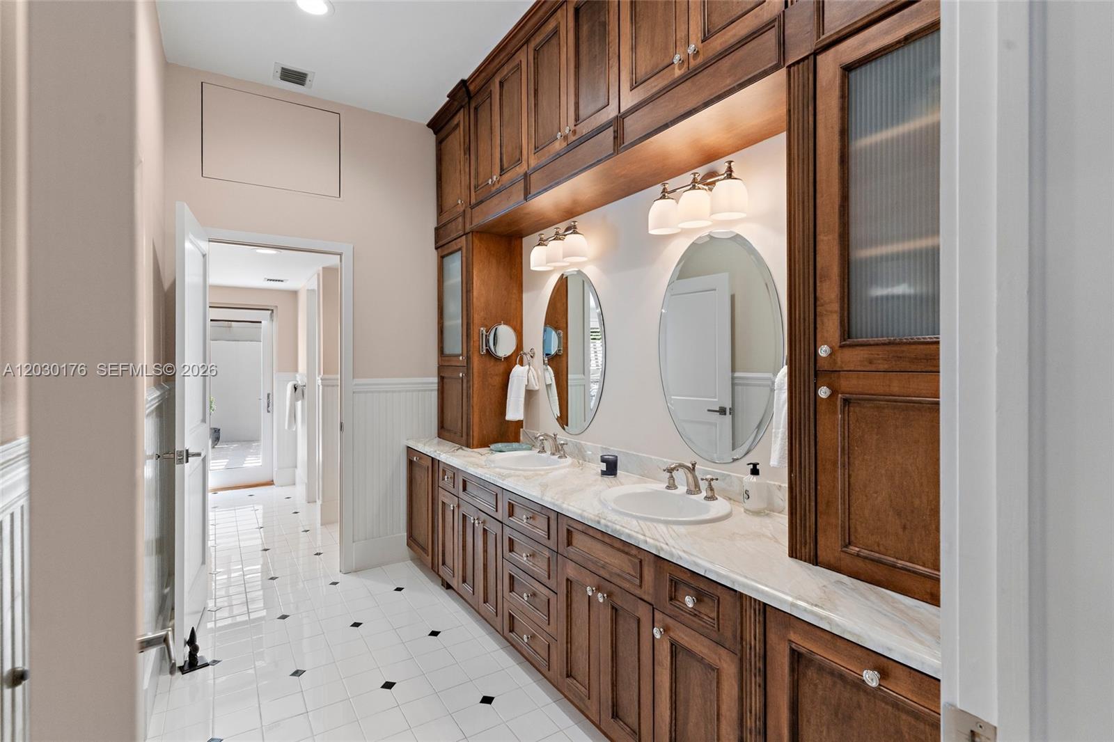 451 Ridge Road Coral Gables, FL 33143 - Photo 26 of 52
