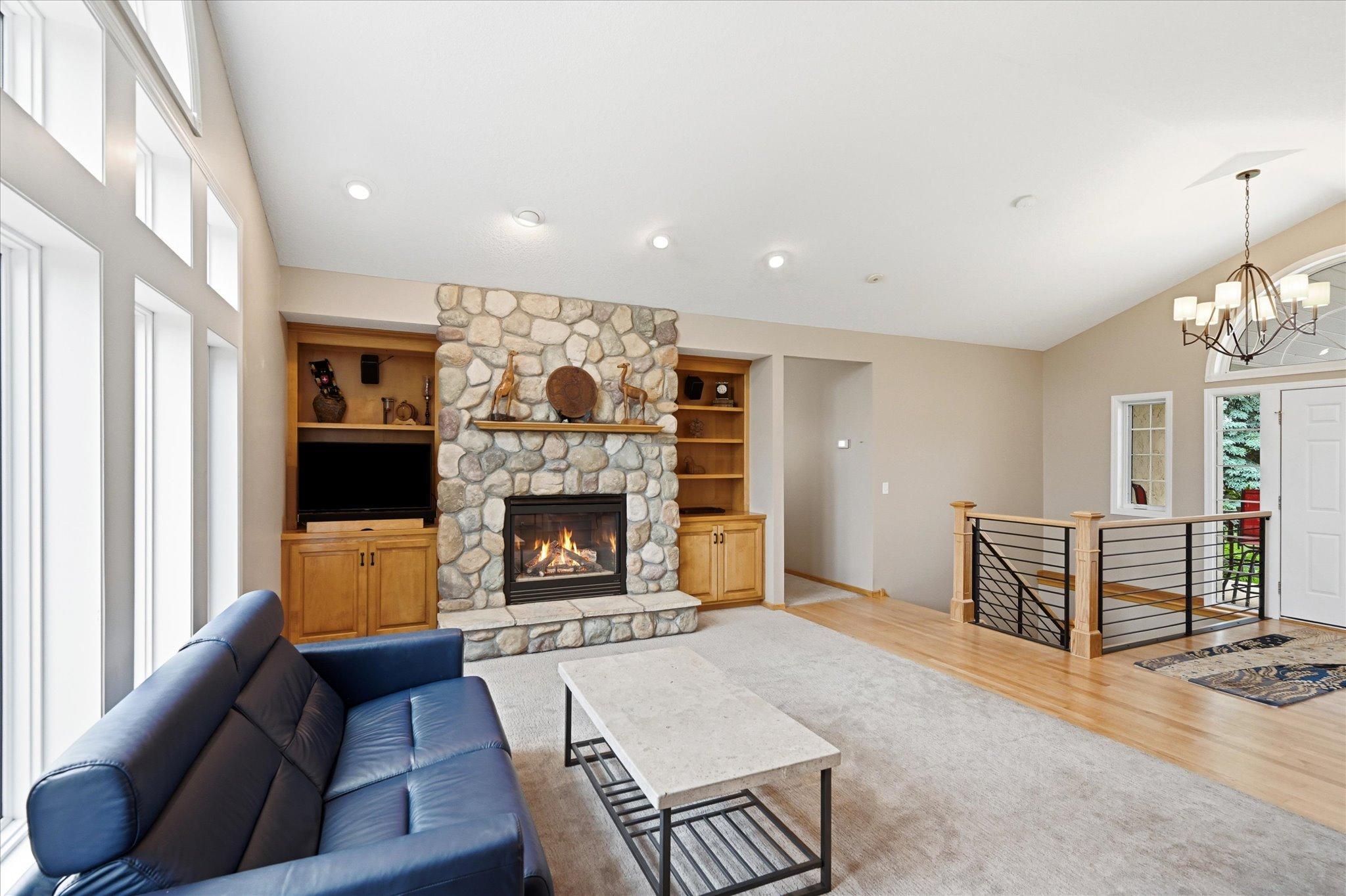 21005 Sunnyhill Lane Corcoran, MN 55340 - Photo 12 of 33