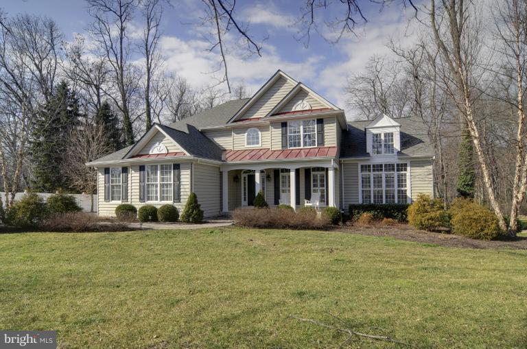 3016 Southview Road Ellicott City, MD 21042 - Photo 19 of 30 Exterior (Front)