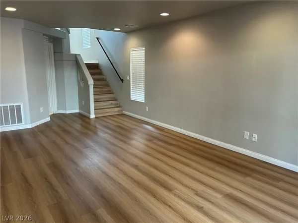 $3,500 | 6394 Jackson Spring Road, Las Vegas, NV 89118