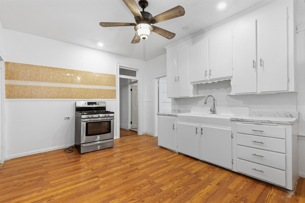 398 Spring Street, Unit 1 Brockton, MA 02301 - Photo 8 of 24