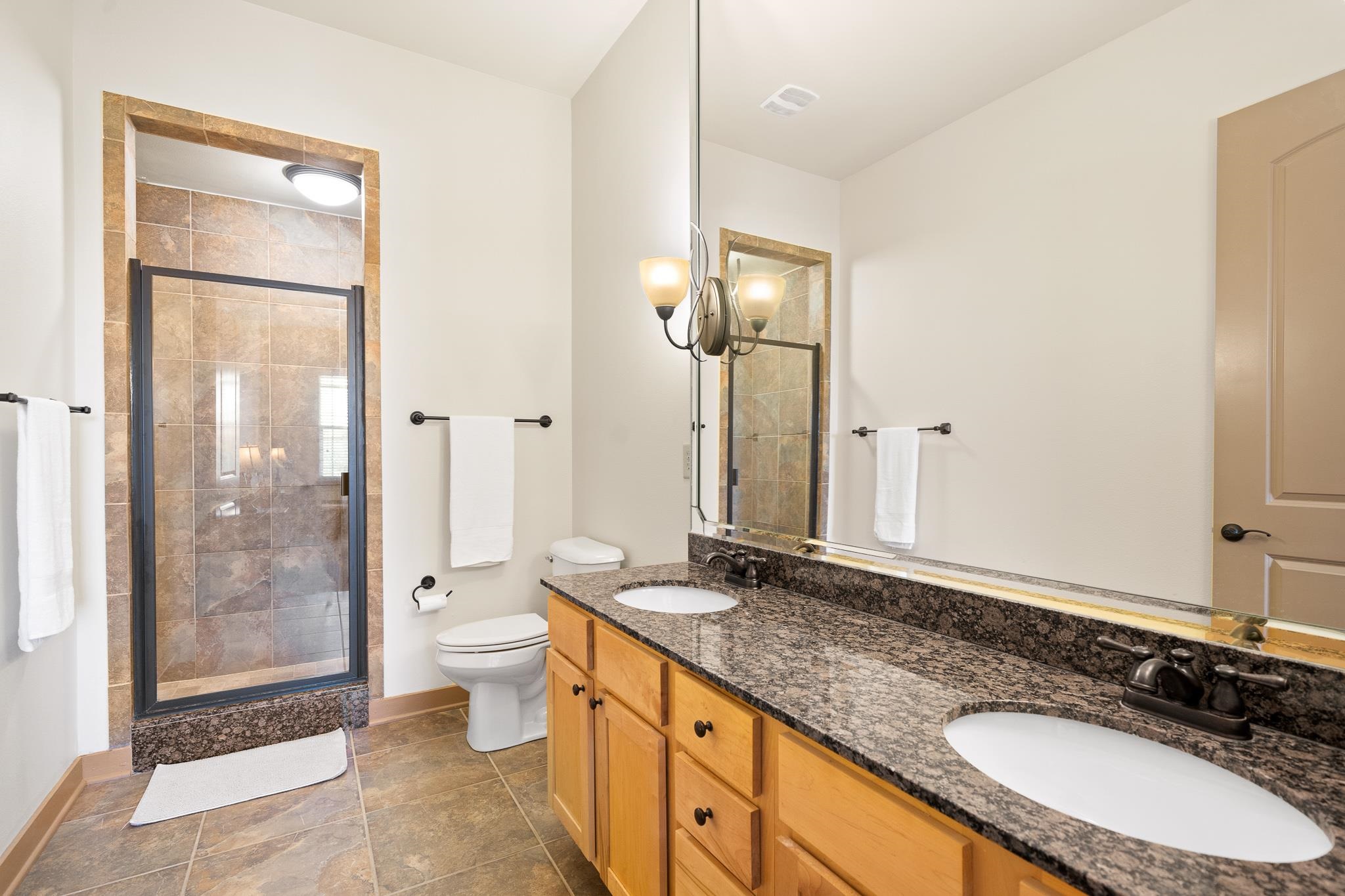 1430 Regency Road, Unit H301 Gulf Shores, AL 36542 - Photo 15 of 25 Primary Bath
