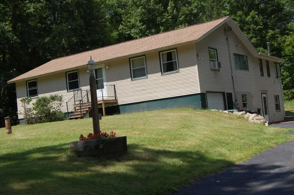 $620,000 | 416 Page Road, Bow, NH 03304